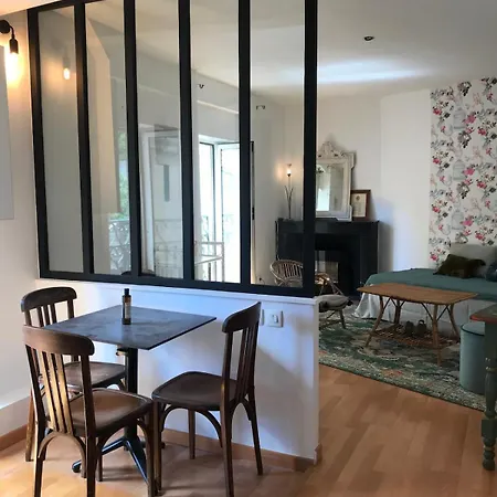 Appartement Haussmanien Proche Des Halles *