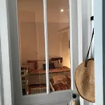 Διαμέρισμα Le Cocon Des Halles-appartement Haussmannien Au Centre De Σετ