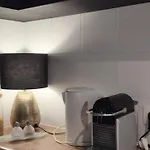 Le Cocon Des Halles-appartement Haussmannien Au Centre De