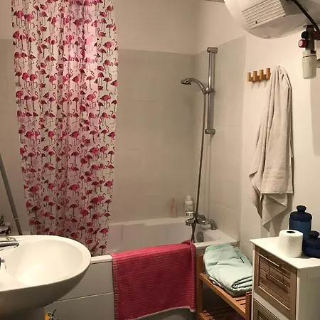 Le Cocon Des Halles-appartement Haussmannien Au Centre De